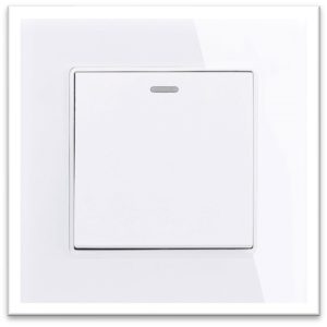 1 GANG INTERMEDIATE PLASIC WHITE GLASS