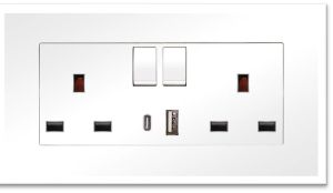 6X3 DOUBLE SOCKET USB + TYPE C PLASTIC WHITE
